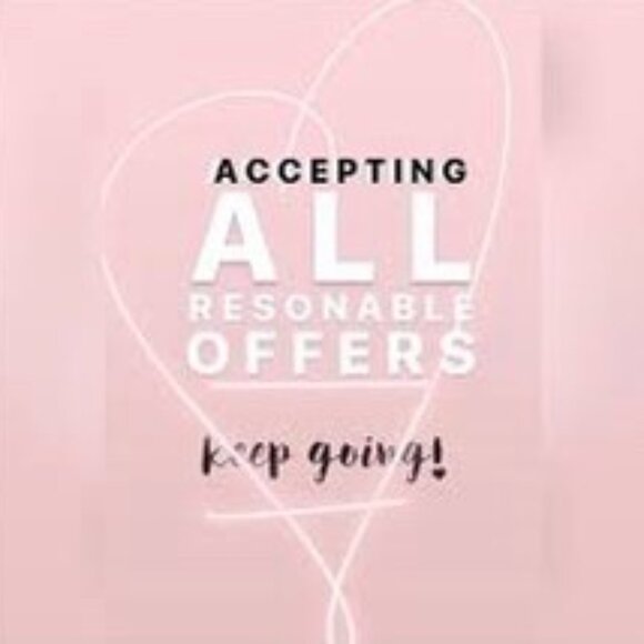 Women's White Zirconia Princess Cushioned Set on Sterling Silver Wedding Set - Picture 4 of 4